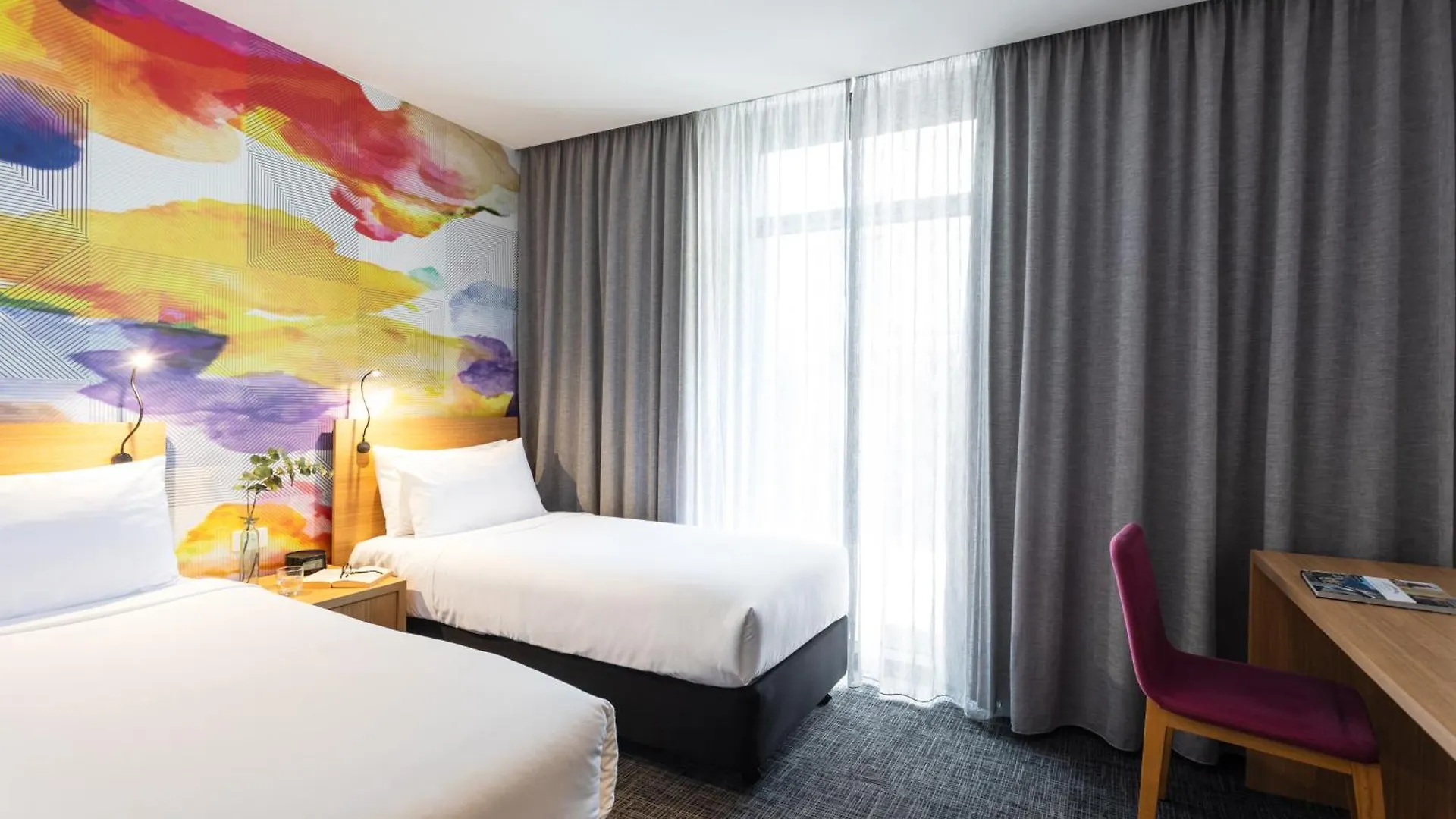 Ibis Styles Hobart Hotel 4*,
