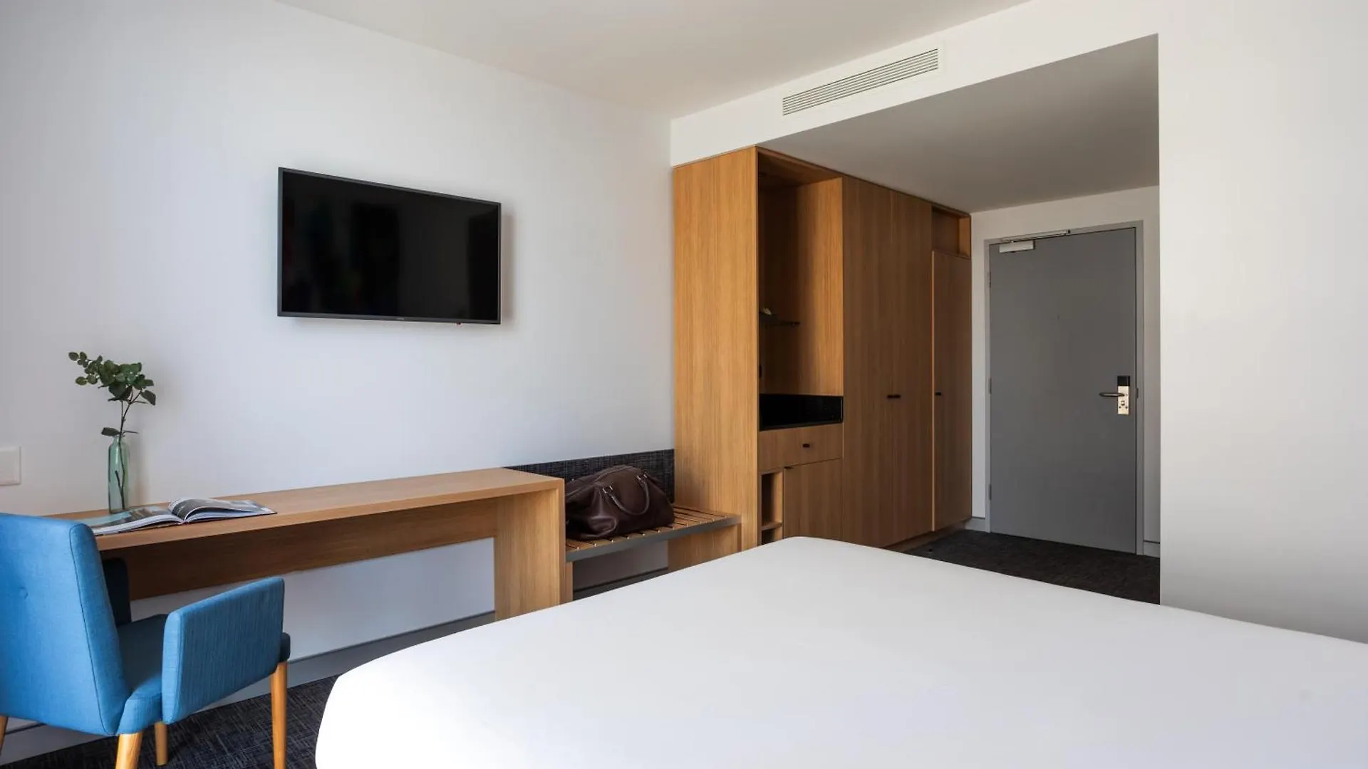Ibis Styles Hobart Hotel 4*,  Australia