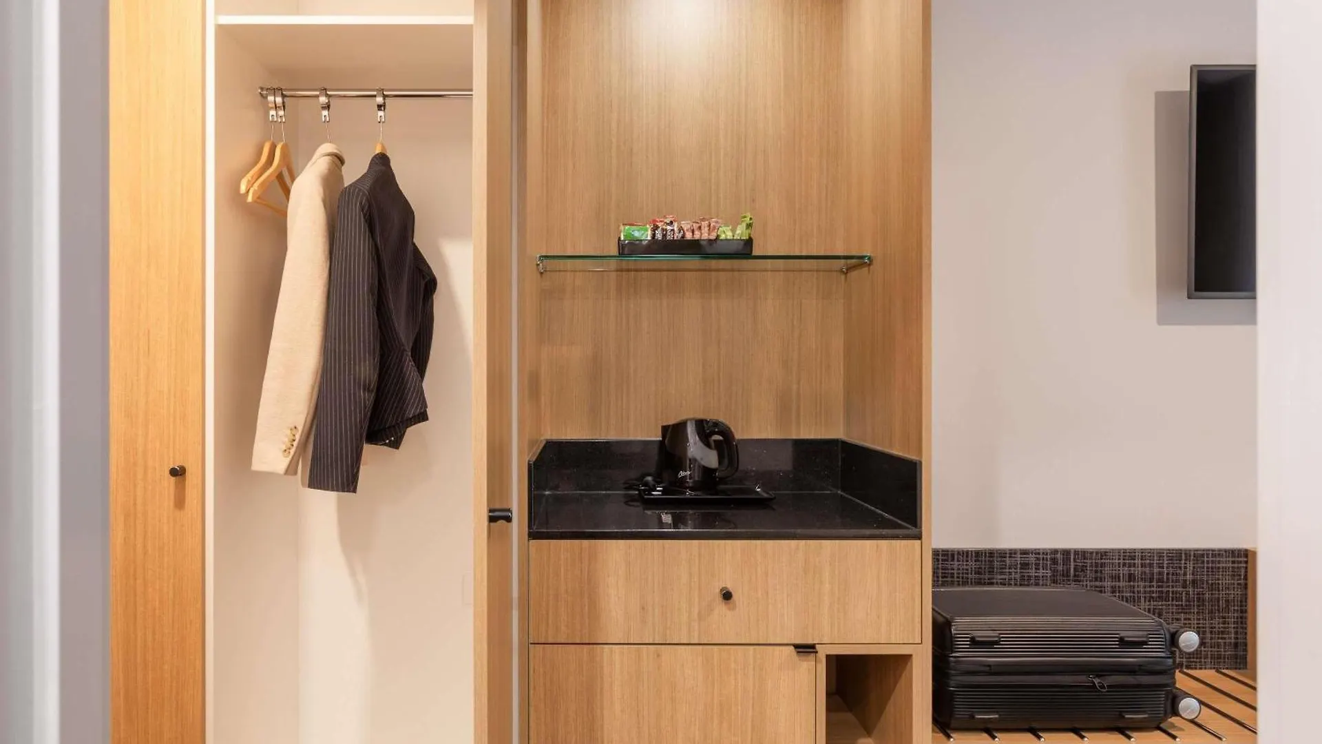 Ibis Styles Hobart Hotel