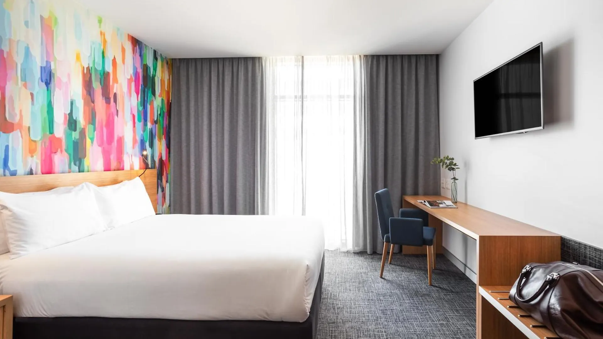 Ibis Styles Hobart Hotel 4*,